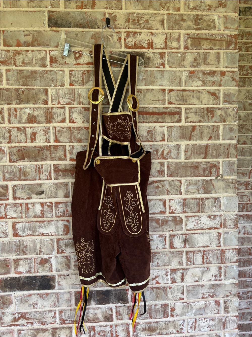 Khanda Men's Brown and Gold Bavarian Oktoberfest Lederhosen Costume